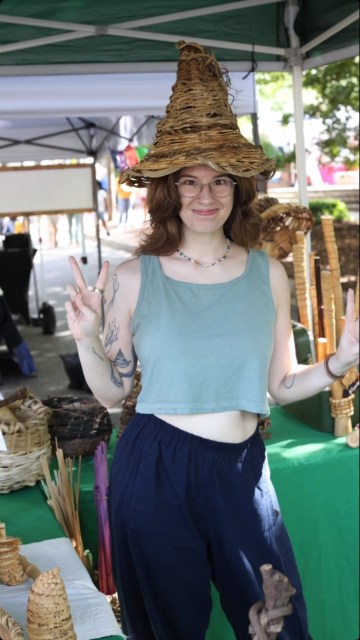 Our KuBoo Magical Hats make everyone smile :)

We love attending the Farmer’s Market at Daniel Morgan Square! 

#witchesandwizards #FarmersMarket #carolinabamboo #KuBoo #magicalhat